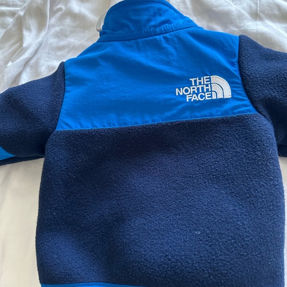 The North Face Baby Boy Denali Jacket - Picture 4 of 6